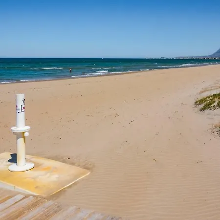 Coral * Denia